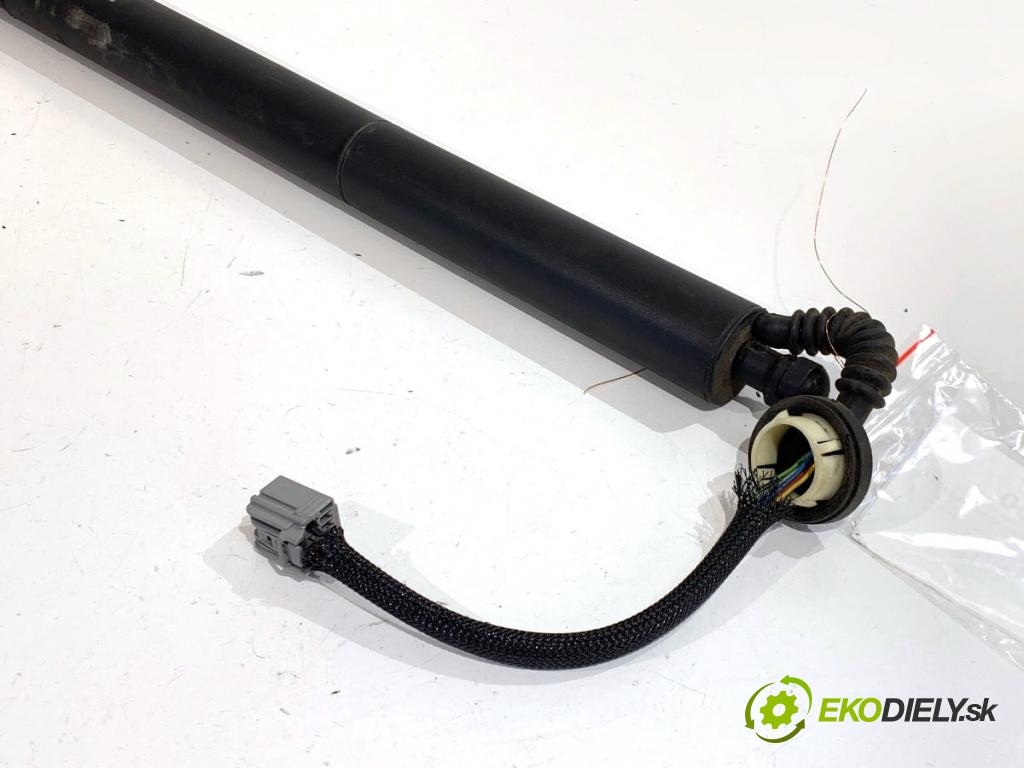 JEEP GRAND CHEROKEE WK SUV 2014 184 kW 3.0 CRD V6 4x4 2987 teleskop Teleskop 68333901AB