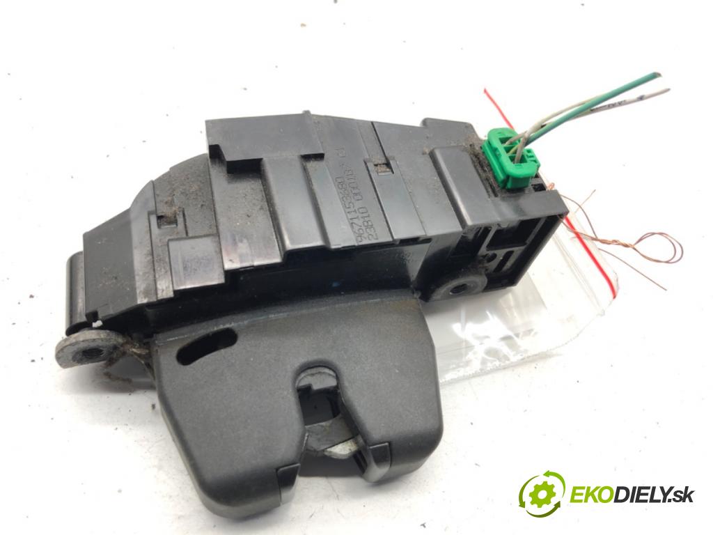 PEUGEOT 308 I liftback 2010 66 kW 1.6 HDi 1560 zámok dverí zad 9671153680