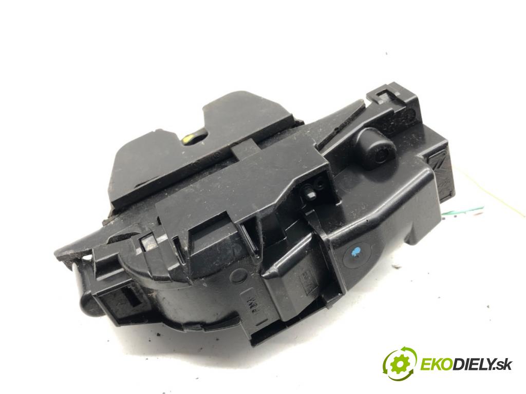 PEUGEOT 308 I liftback 2010 66 kW 1.6 HDi 1560 zámok dverí zad 9671153680