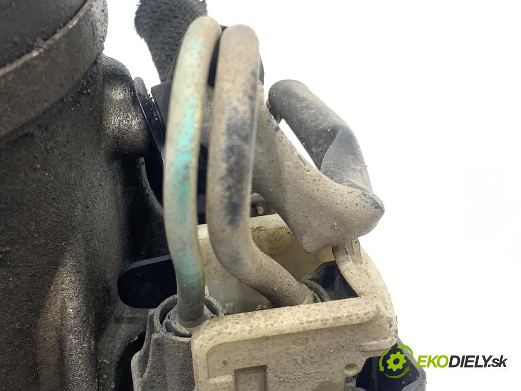 PEUGEOT 308 I liftback 2010 66 kW 1.6 HDi 1560 Pumpa servočerpadlo 9672719980 (Servočerpadlo)