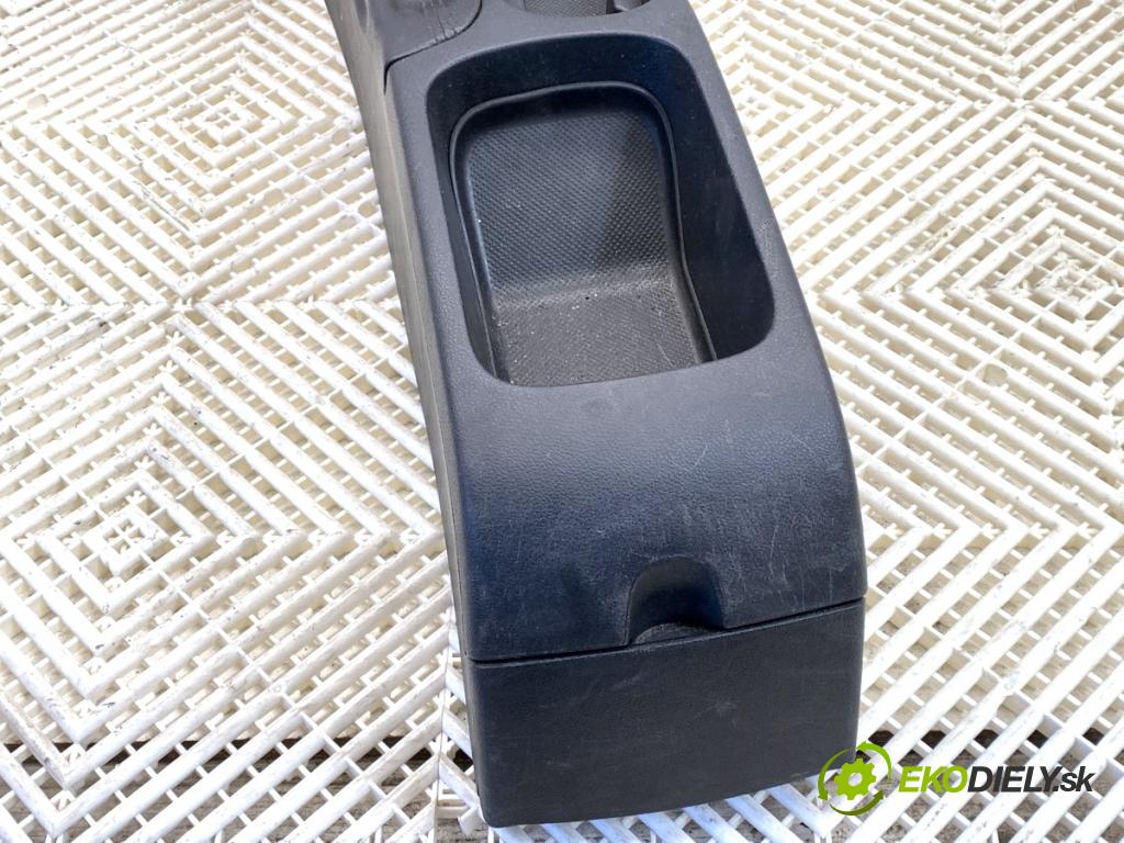 PEUGEOT 308 I liftback 2010 66 kW 1.6 HDi 1560 Tunel středový  (Středový tunel)