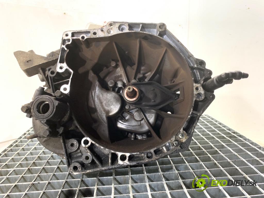 PEUGEOT 308 I liftback 2010 66 kW 1.6 HDi 1560 převodovka 20DM75 (Převodovka)