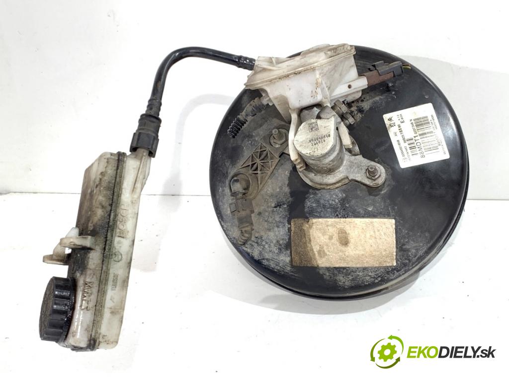 PEUGEOT 308 I liftback 2010 66 kW 1.6 HDi 1560 Posilovač bŕzd 9682516580