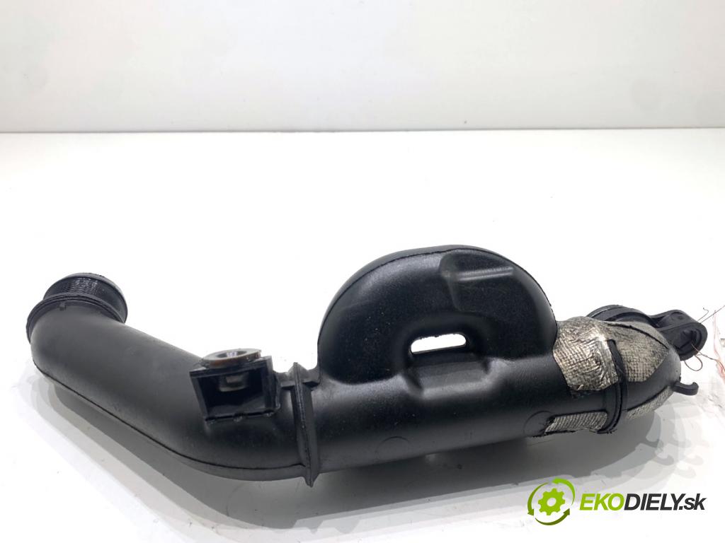 PEUGEOT 308 I liftback 2010 66 kW 1.6 HDi 1560 Rúra vzduchu 9653778480