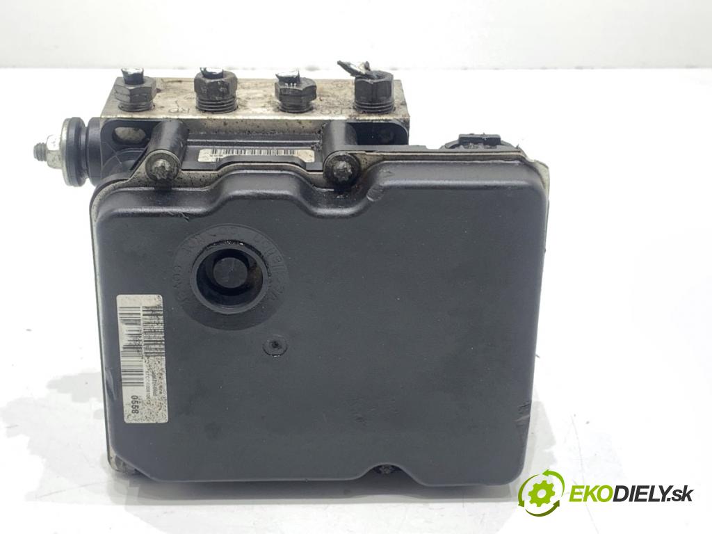 PEUGEOT 308 I liftback 2010 66 kW 1.6 HDi 1560 pumpa ABS 9666957480 (Pumpa ABS)