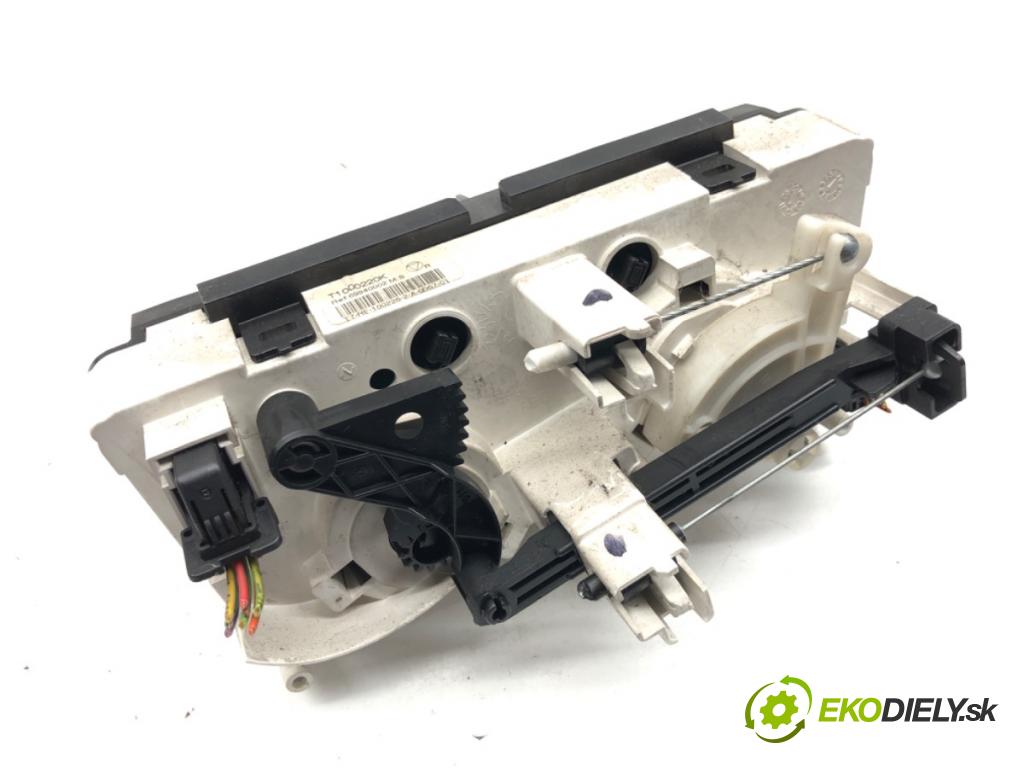 PEUGEOT 308 I liftback 2010 66 kW 1.6 HDi 1560 Panel ovládania kúrenia 69940002 (Prepínacie páčky pod volantom)