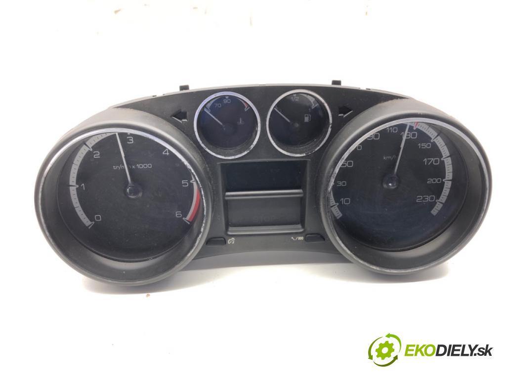 PEUGEOT 308 I liftback 2010 66 kW 1.6 HDi 1560 prístrojovka 554001550316 (Přístrojová deska)