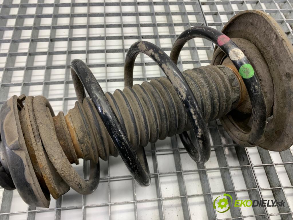 PEUGEOT 308 I liftback 2010 66 kW 1.6 HDi 1560 tlumič pravý přední část ZE