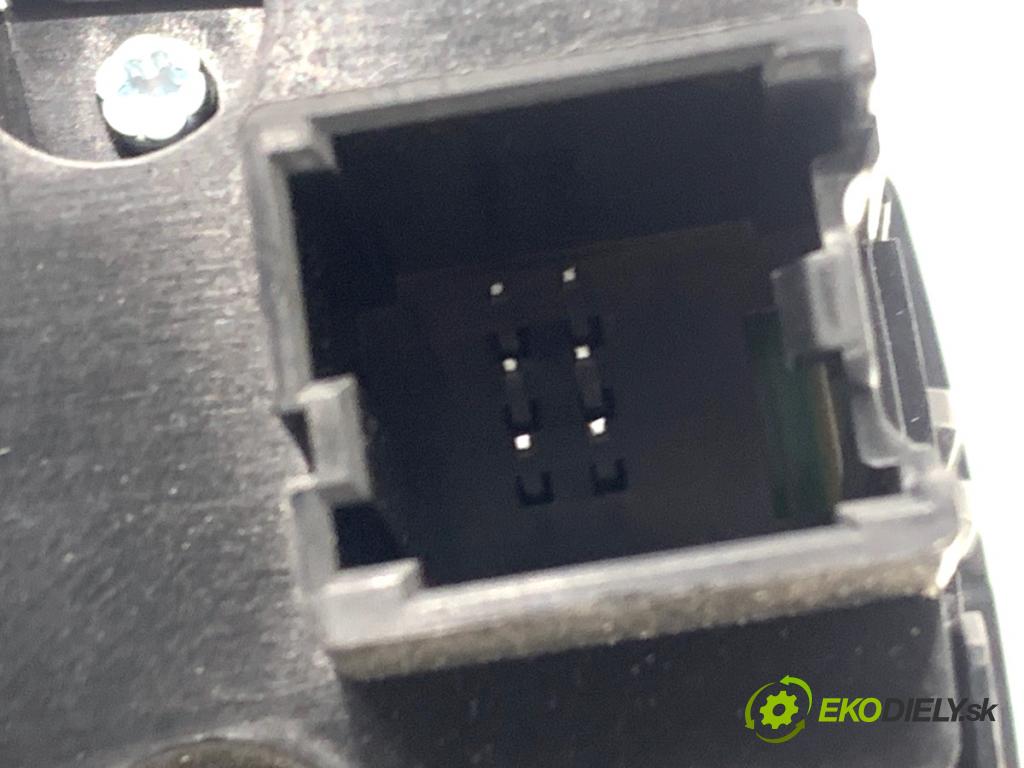 FORD FOCUS III Kombi 2016 92 kW 1.0 EcoBoost 998 Spínač svetiel F1ET-13A024-CA