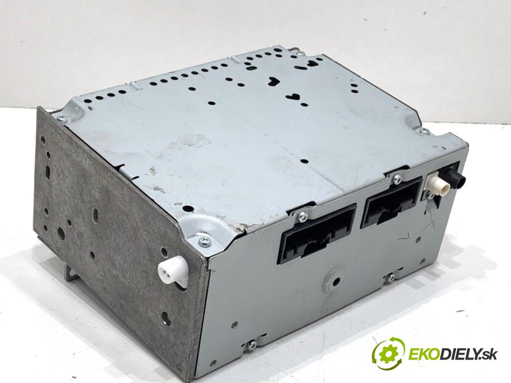 FORD FOCUS III Kombi 2016 92 kW 1.0 EcoBoost 998 RADIO F1BT-18C815-KK (Audio zařízení)