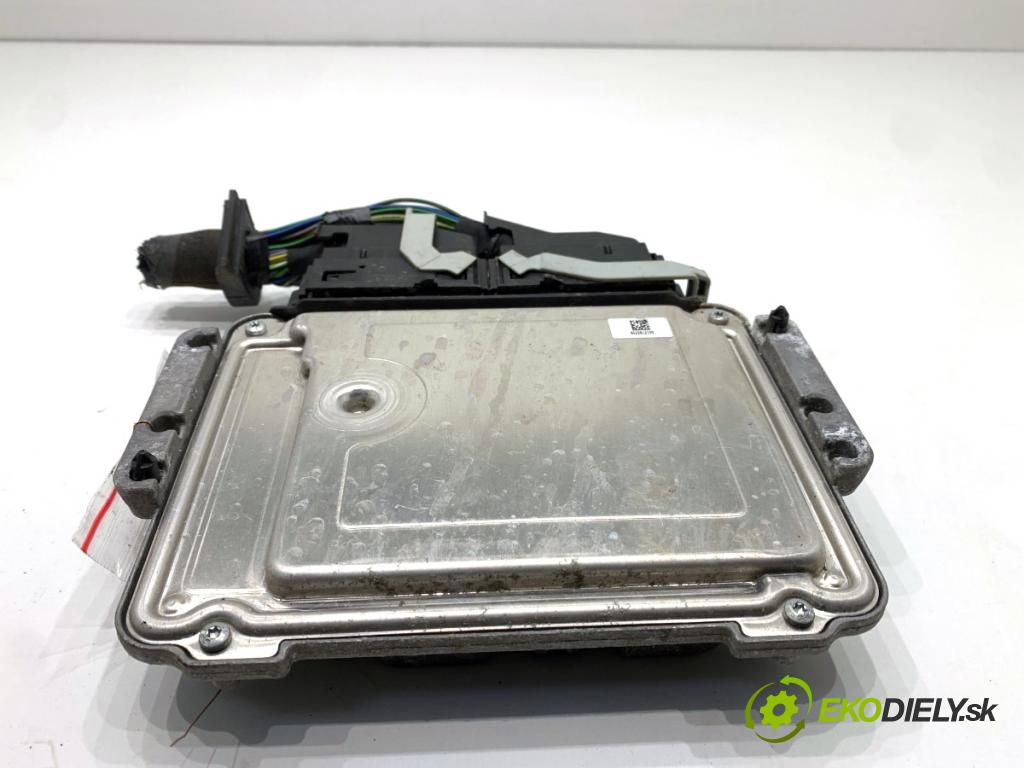 FORD FOCUS III Kombi 2016 92 kW 1.0 EcoBoost 998 řídící jednotka motora 0261S16897 (Řídicí jednotka)