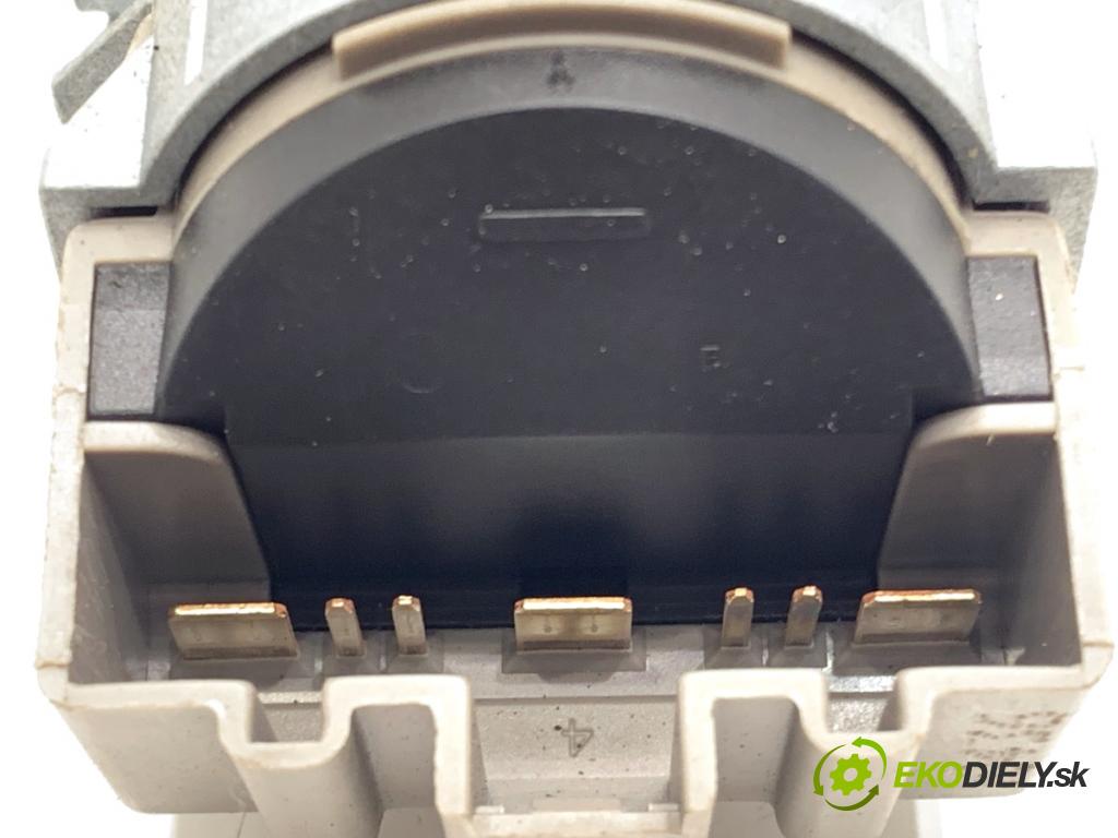 FORD FOCUS III Kombi 2016 92 kW 1.0 EcoBoost 998 spinačka 3M51-3F880-AE (Spínacia skrinka)