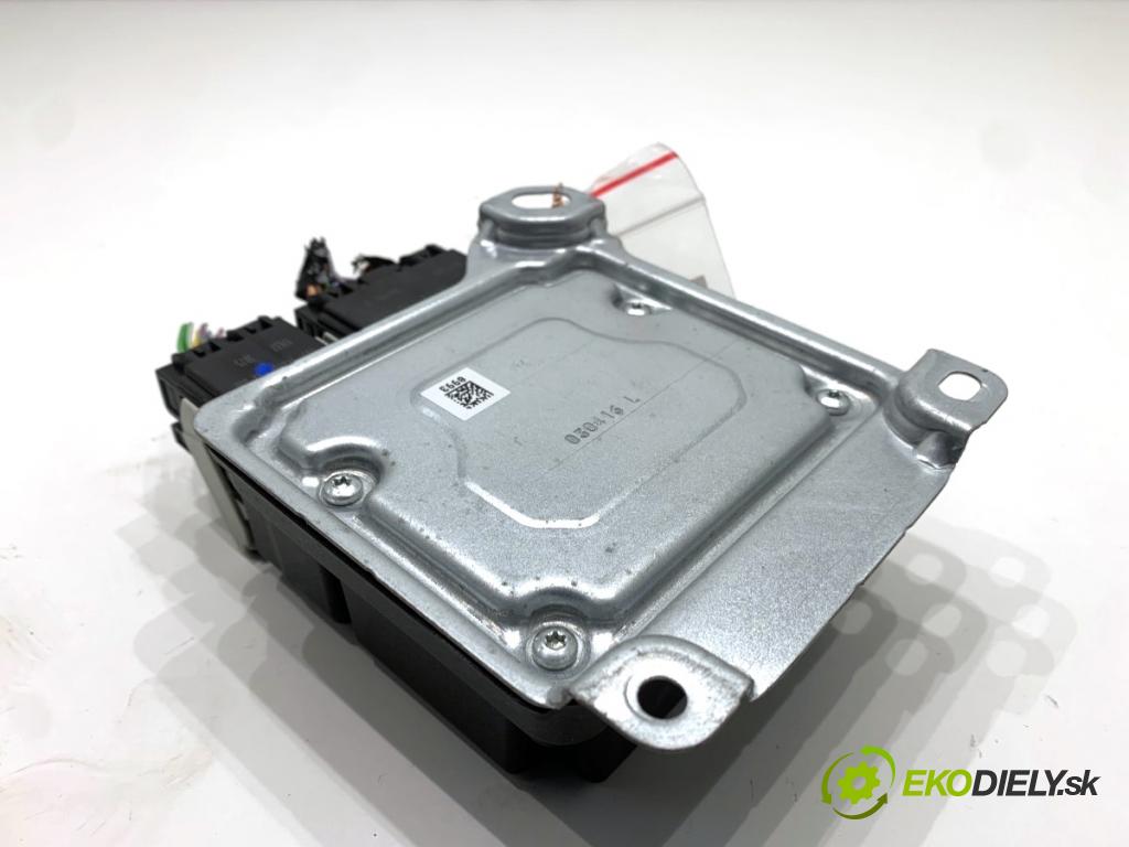 FORD FOCUS III Kombi 2016 92 kW 1.0 EcoBoost 998 senzor airbag F1ET-14B321-CB (Snímač)