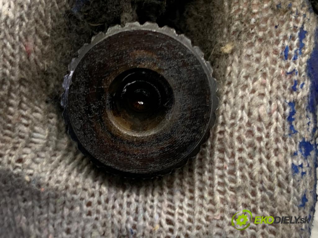 FORD FOCUS III Kombi 2016 92 kW 1.0 EcoBoost 998 Poloos pravy predný BV61-3B436-TB