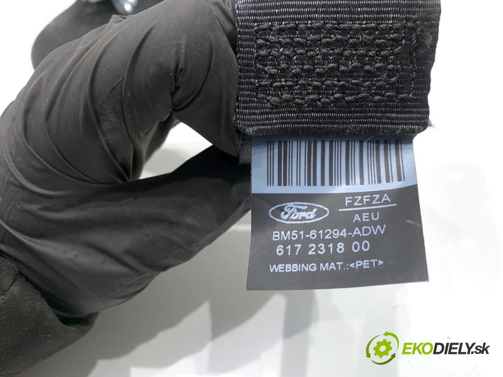 FORD FOCUS III Kombi 2016 92 kW 1.0 EcoBoost 998 Držiak BEZPEČNOSŤ pravy predný BM51-61294-ADW