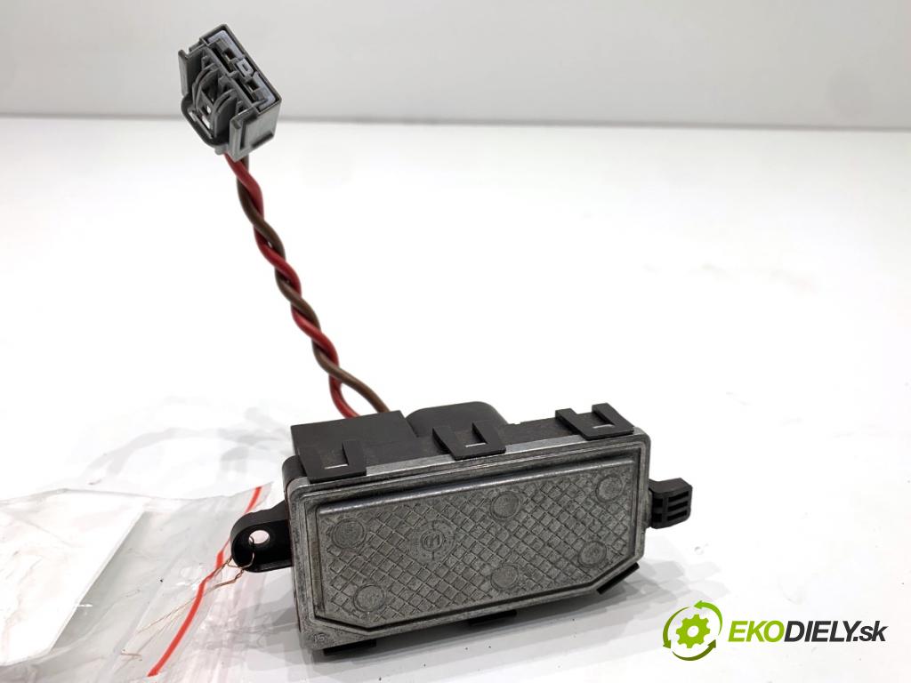 FORD FOCUS III Kombi 2016 92 kW 1.0 EcoBoost 998 odpor rezistor topení vzduchu AV6N-19E624-AB (Odpor topení)