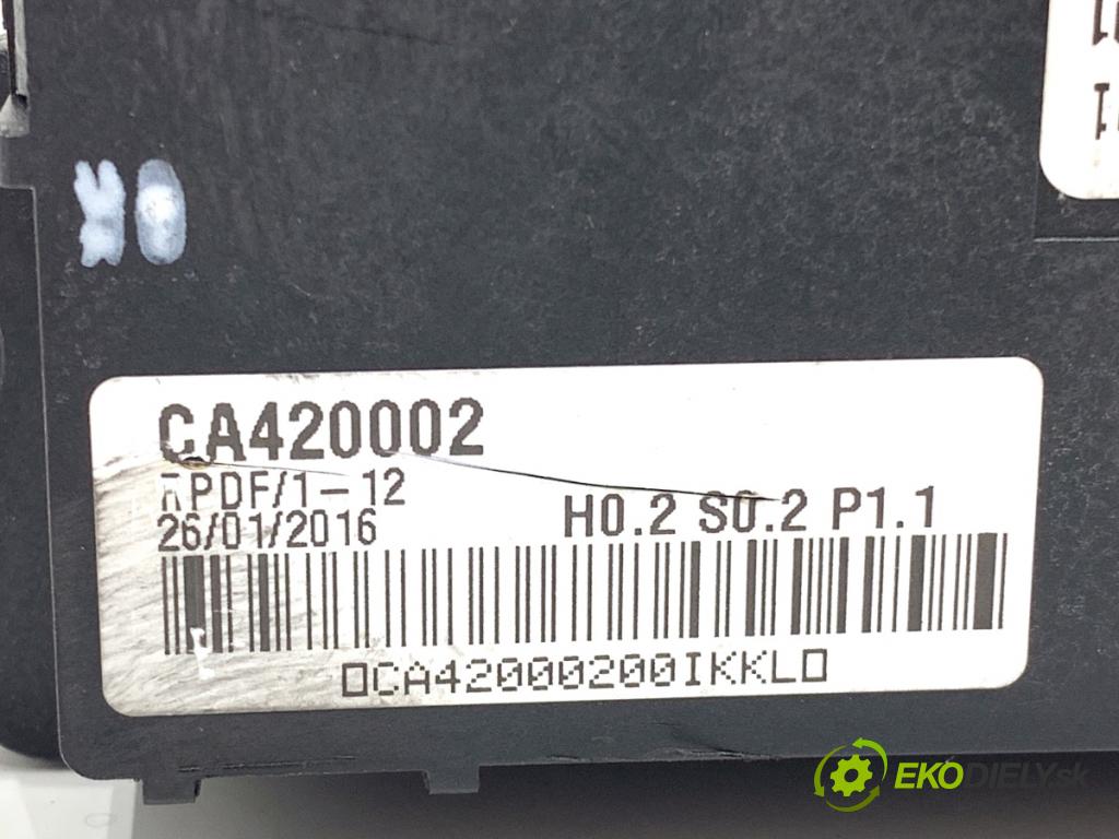 FORD FOCUS III Kombi 2016 92 kW 1.0 EcoBoost 998 Výhrevné teleso, radiátor kúrenia elektrická BV6N-18D612-CA (Radiátor kúrenia)