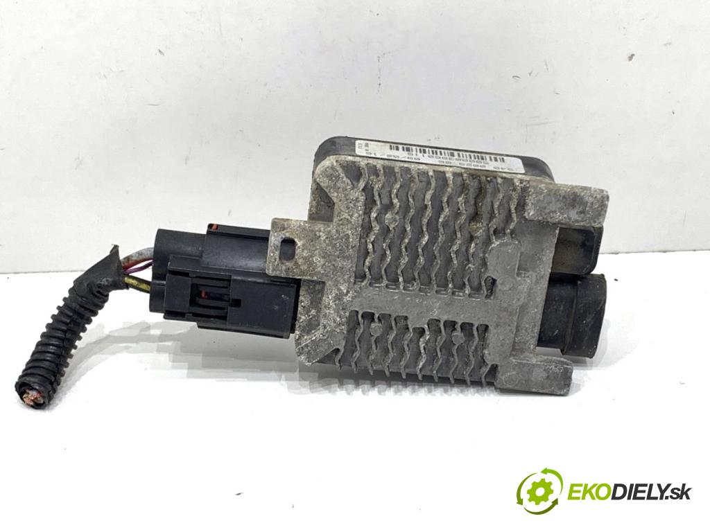 FORD FOCUS III Kombi 2016 92 kW 1.0 EcoBoost 998 modul ventilátoru 940002906