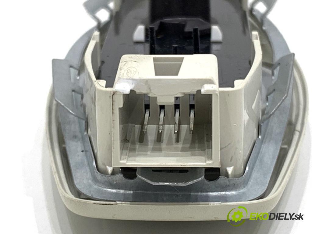 FORD FOCUS III Kombi 2016 92 kW 1.0 EcoBoost 998 světlo stropní BM51-13776-ED