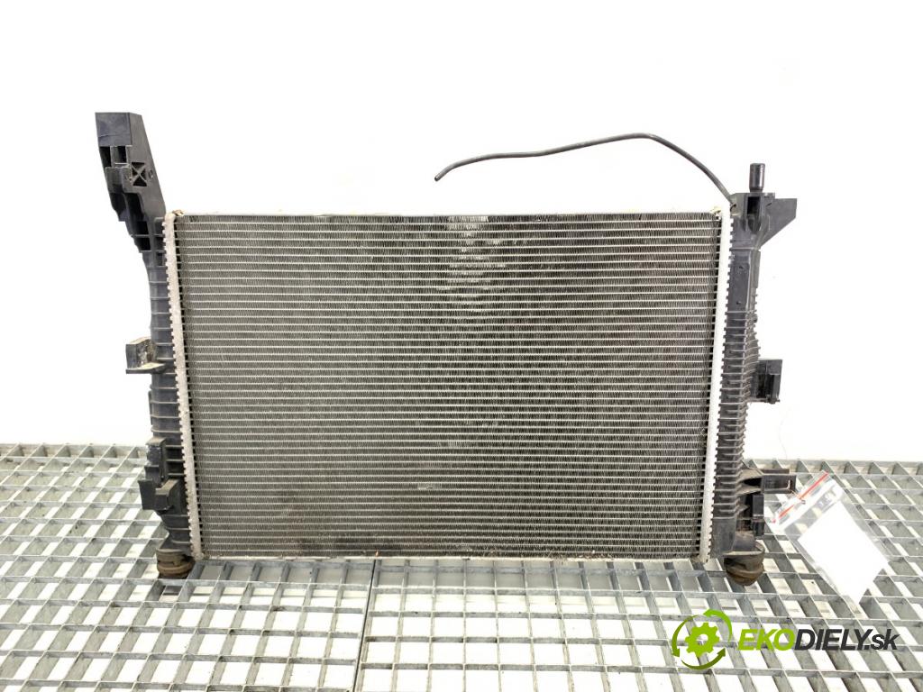 FORD FOCUS III Kombi 2016 92 kW 1.0 EcoBoost 998 chladič vody DV61-8C342-WE (Vodní chladič)