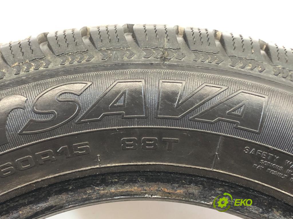 --- ---      PNEUMATIKA: zima 2X 195/60 15" SAVA: