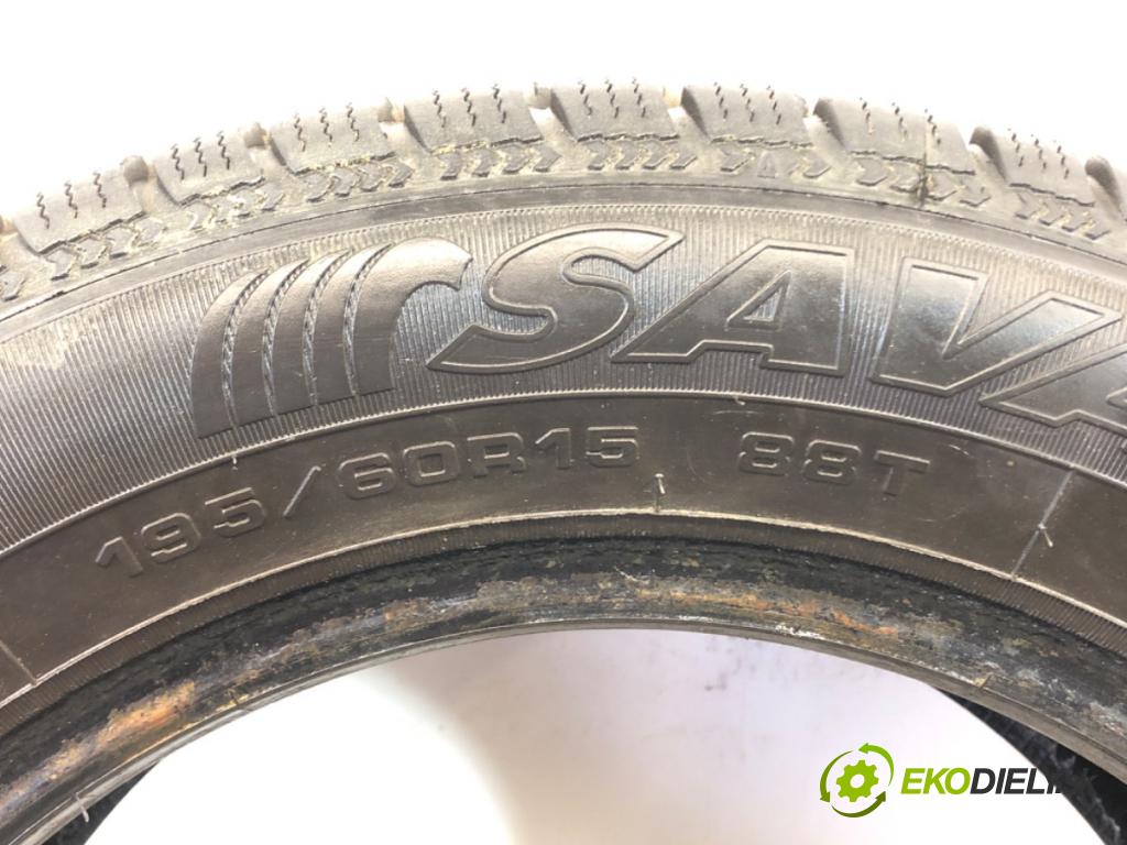--- ---      PNEUMATIKA: zima 2X 195/60 15" SAVA: