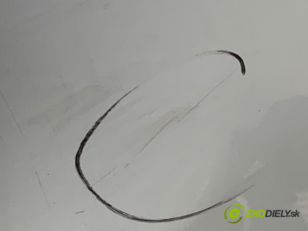 LEXUS IS sedan 2015 180 kW 200t (ASE30) 1998 Nárazník zad  (Kľučka dverí ostatné)