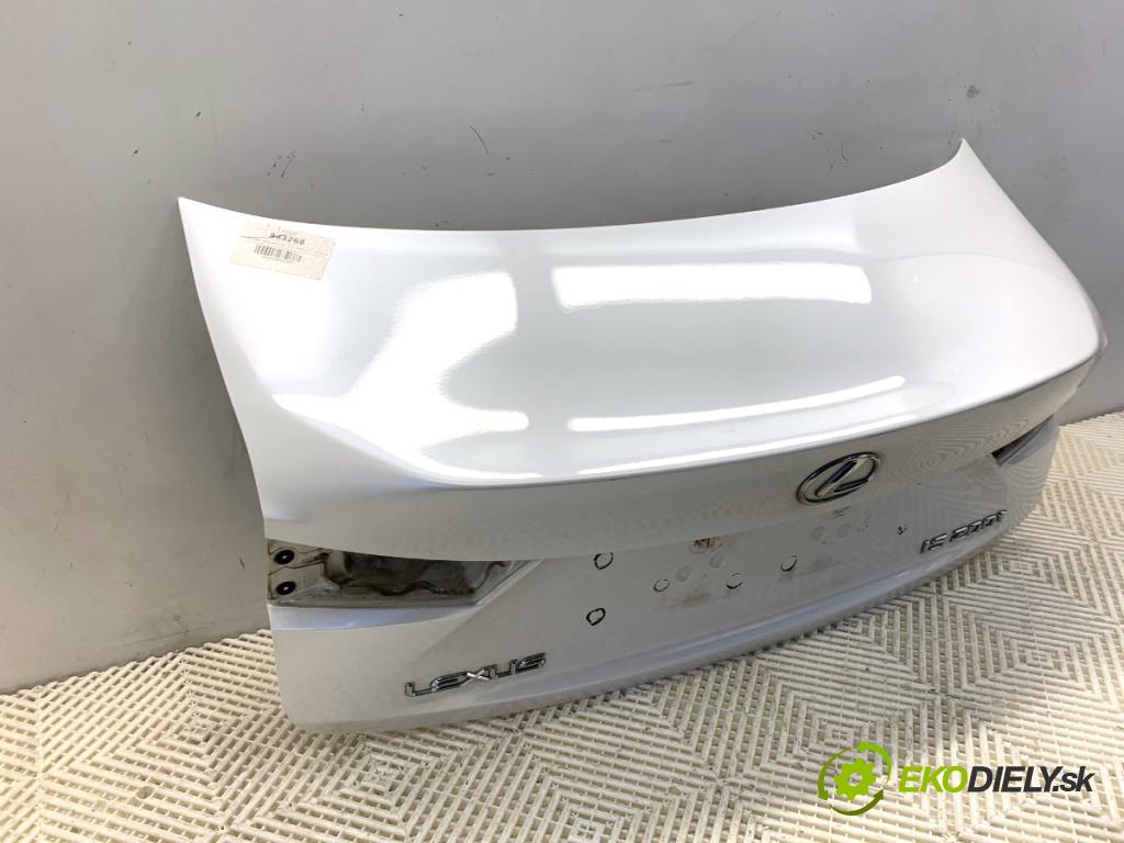 LEXUS IS sedan 2015 180 kW 200t (ASE30) 1998 kapota zadní část