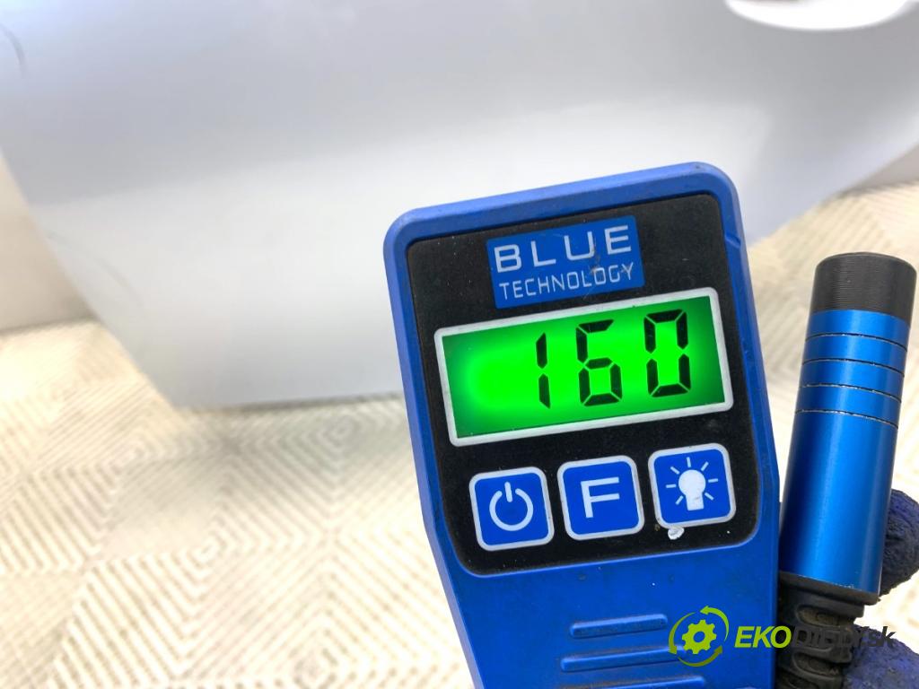 LEXUS IS sedan 2015 180 kW 200t (ASE30) 1998 Dvere ľavy zad