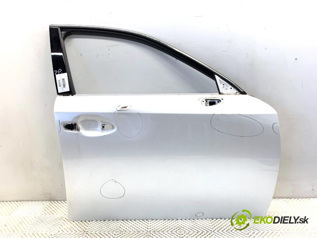 LEXUS IS sedan 2015 180 kW 200t (ASE30) 1998 Dvere pravy predný 