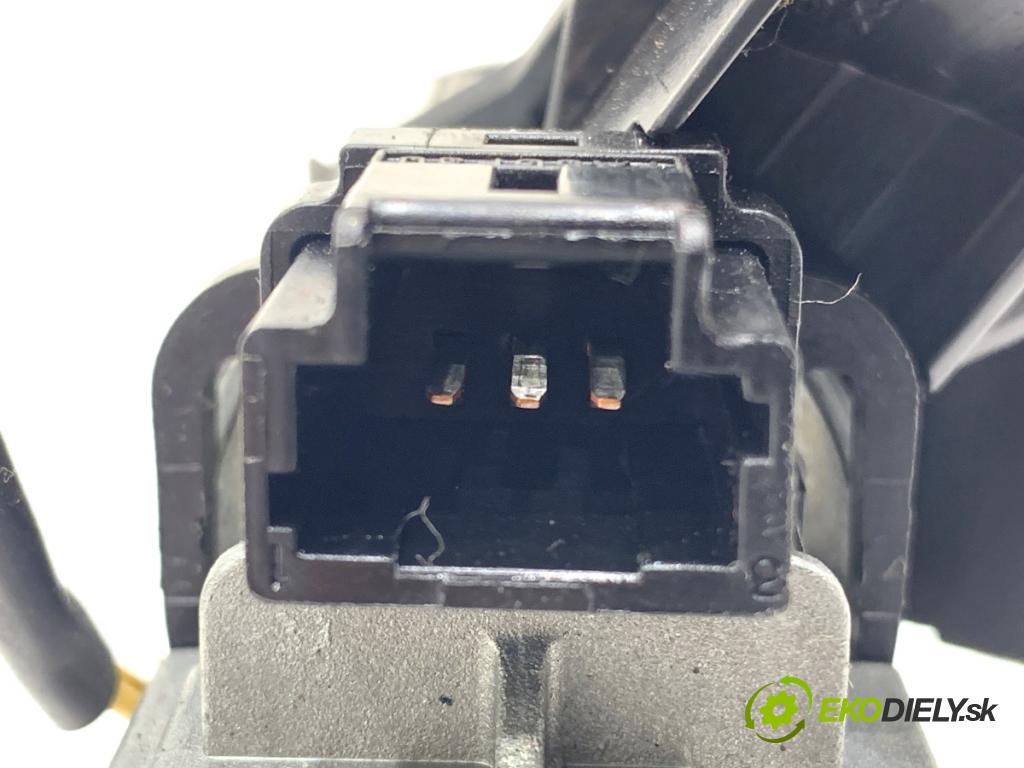 PEUGEOT 207 Kombi 2009 66 kW 1.6 HDi 1560 spinačka 36410600 (Spínacia skrinka)