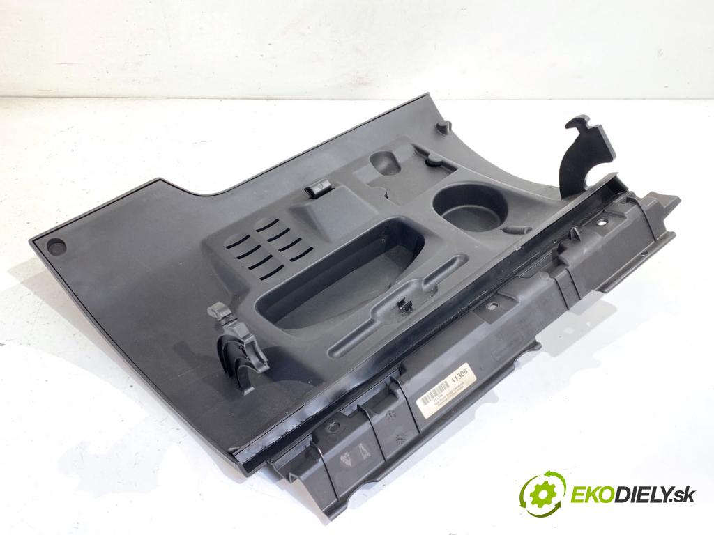 PEUGEOT 207 Kombi 2009 66 kW 1.6 HDi 1560 Priehradka, kastlík spolujazdca 9654373777 (Priehradka (kastlík))