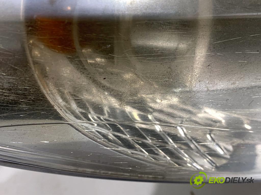 PEUGEOT 207 Kombi 2009 66 kW 1.6 HDi 1560 světlomet pravý přední část 9649986180