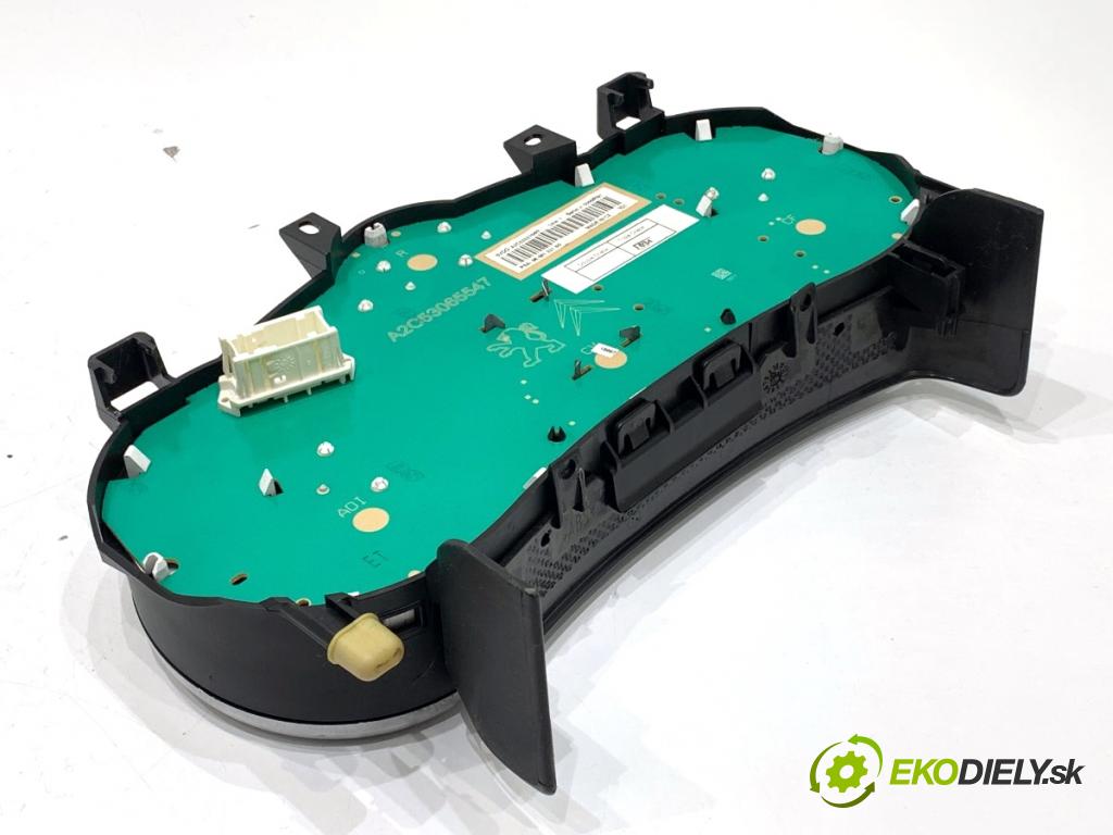 PEUGEOT 207 Kombi 2009 66 kW 1.6 HDi 1560 prístrojovka 9666133180 (Přístrojová deska)