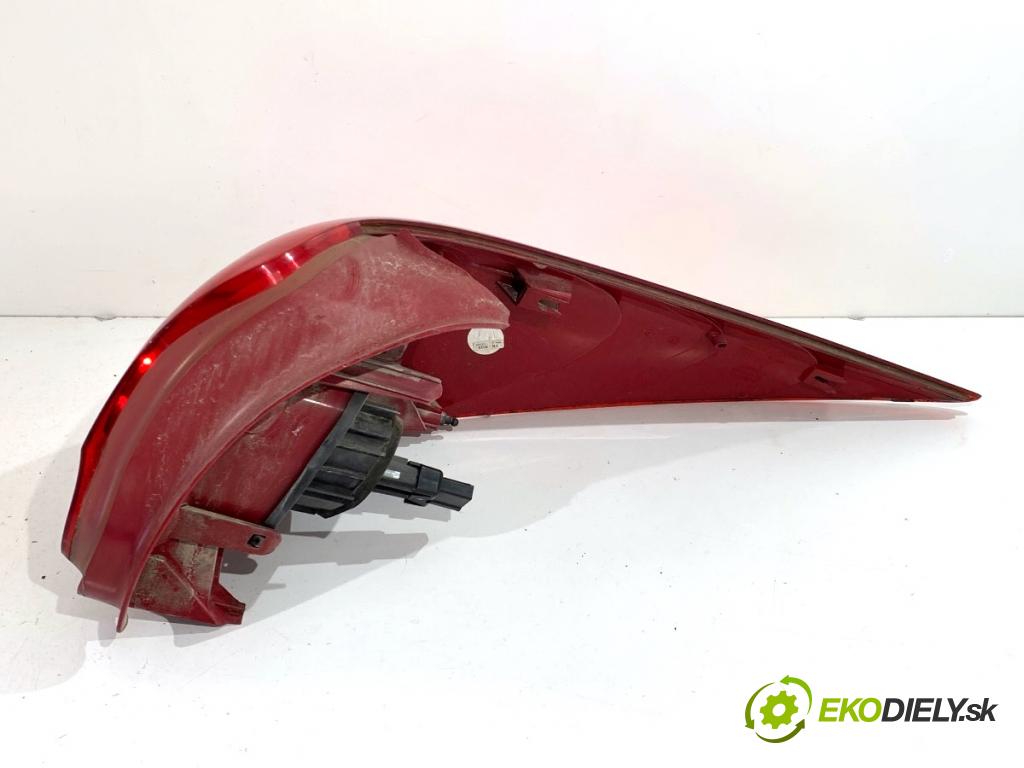 PEUGEOT 207 Kombi 2009 66 kW 1.6 HDi 1560 Svetlo ľavy zad 9680158080