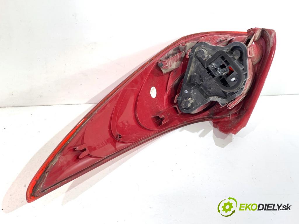 PEUGEOT 207 Kombi 2009 66 kW 1.6 HDi 1560 Svetlo ľavy zad 9680158080