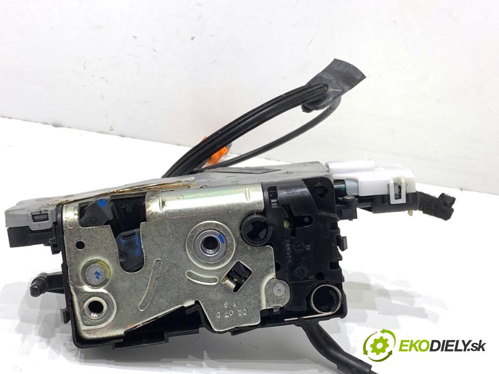 CITROEN C4 PICASSO I nadwozie wielkoprzestrzenne (MPV) 2007 80 kW 1.6 HDi 1560 zámok Dvere ľavy zad 24090158