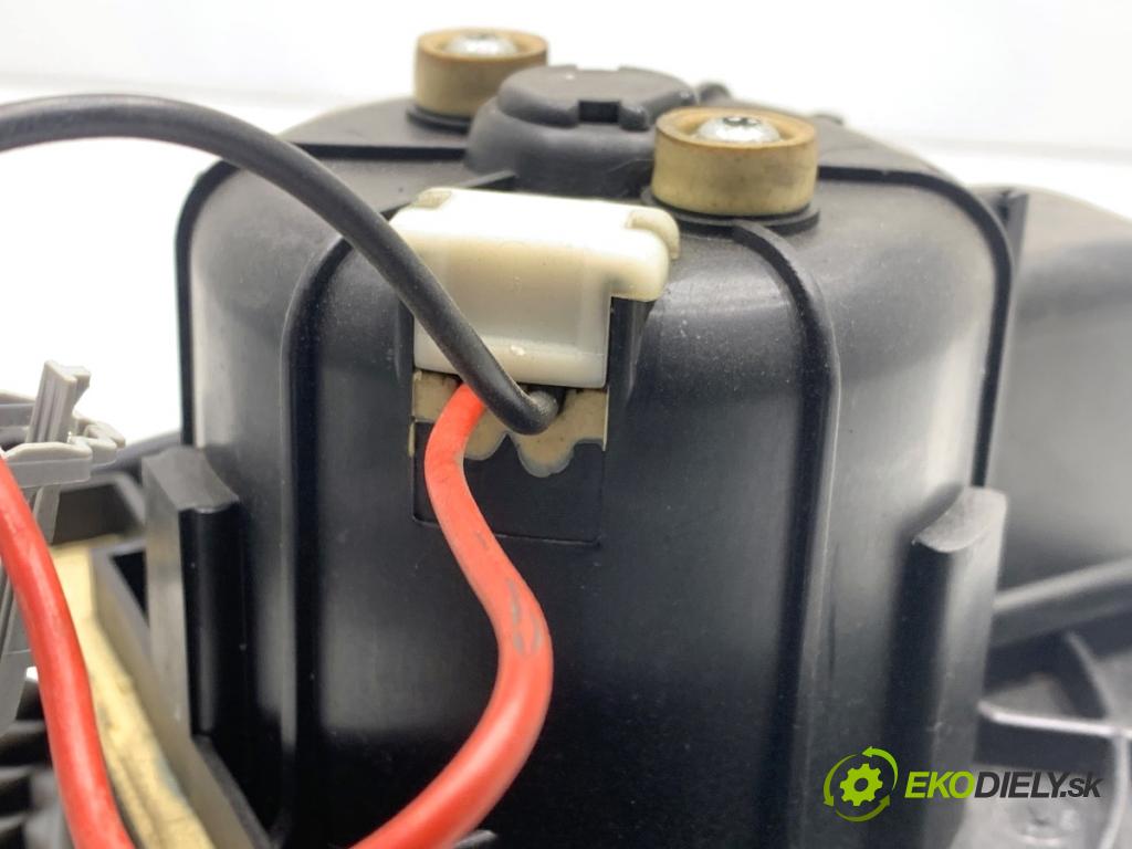 CITROEN C4 PICASSO I nadwozie wielkoprzestrzenne (MPV) 2007 80 kW 1.6 HDi 1560 ventilátor kúrenia