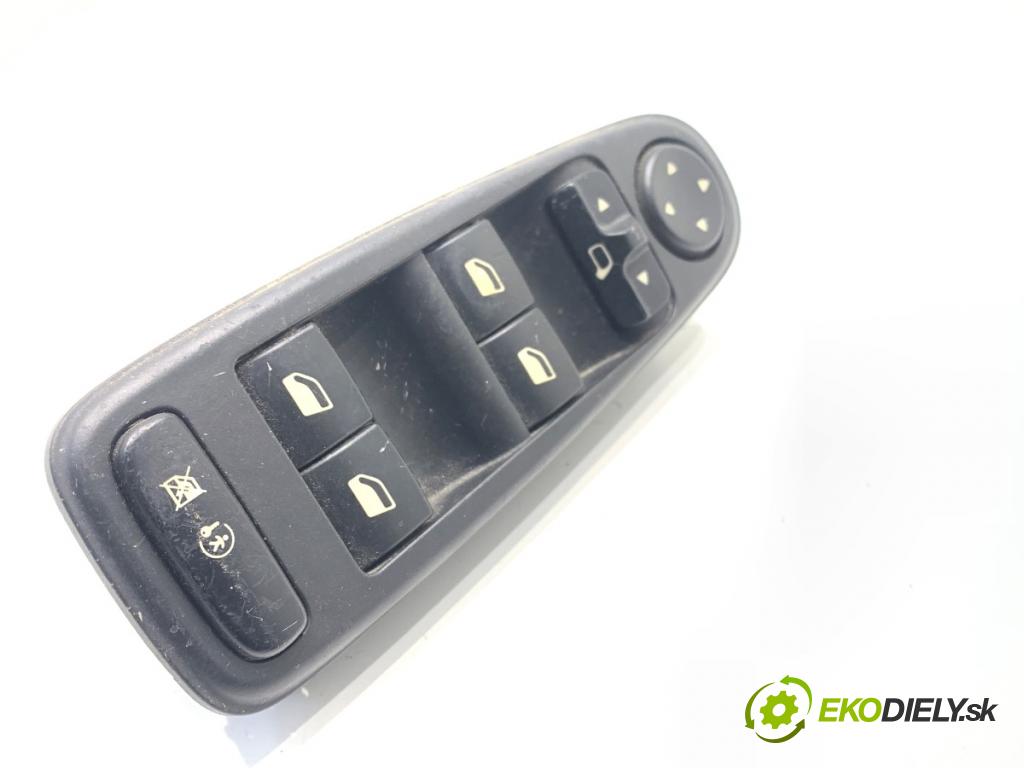 CITROEN C4 PICASSO I nadwozie wielkoprzestrzenne (MPV) 2007 80 kW 1.6 HDi 1560 přepínač oken  (Páčky pod volantem)