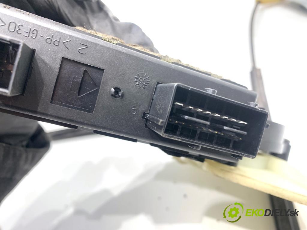 CITROEN C4 PICASSO I nadwozie wielkoprzestrzenne (MPV) 2007 80 kW 1.6 HDi 1560 mechanismus okna levý přední část 9654087680