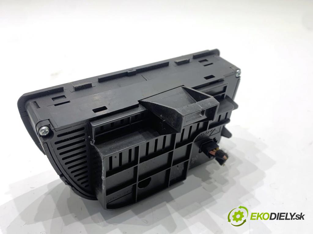 CITROEN C4 PICASSO I nadwozie wielkoprzestrzenne (MPV) 2007 80 kW 1.6 HDi 1560 Panel ovládania kúrenia 9650868977 (Prepínacie páčky pod volantom)