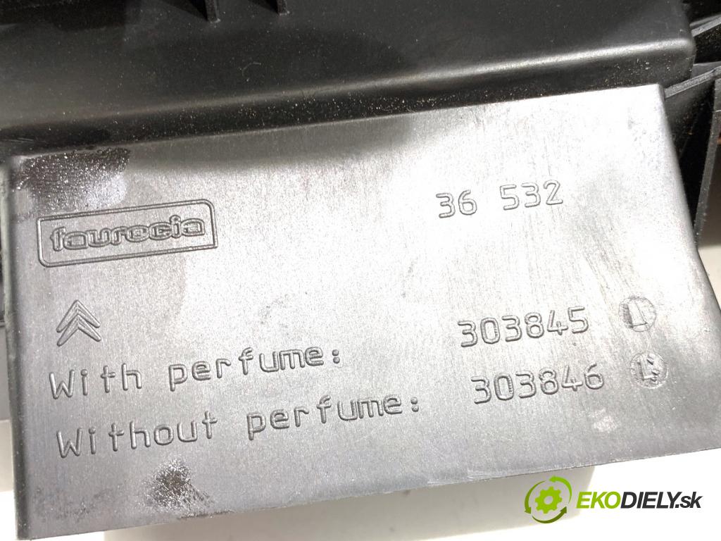 CITROEN C4 PICASSO I nadwozie wielkoprzestrzenne (MPV) 2007 80 kW 1.6 HDi 1560 mří topení přední část