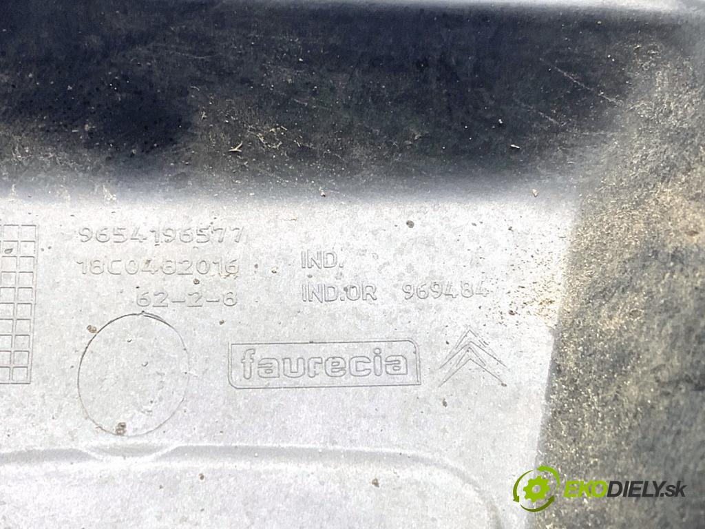 CITROEN C4 PICASSO I nadwozie wielkoprzestrzenne (MPV) 2007 80 kW 1.6 HDi 1560 Mriežky nárazníka pravy predný 9654196577