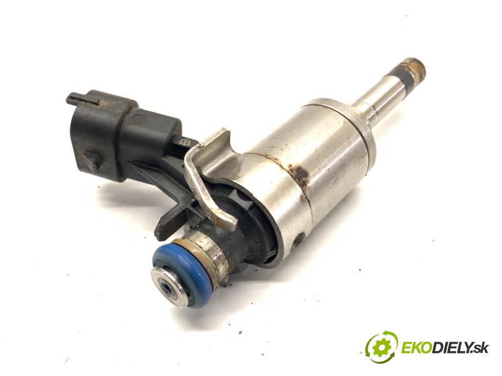 OPEL INSIGNIA A Kombi 2011 162 kW 2.0 Turbo (35) 1998 vstřikovač 0261500112 (Vstřikovač paliva)