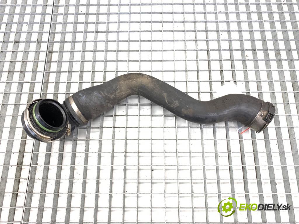 OPEL INSIGNIA A Kombi 2011 162 kW 2.0 Turbo (35) 1998 Rúra vzduchu VRBF20528