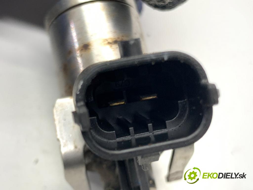 OPEL INSIGNIA A Kombi 2011 162 kW 2.0 Turbo (35) 1998 vstrekovač 0261500112 (Vstrekovač paliva)