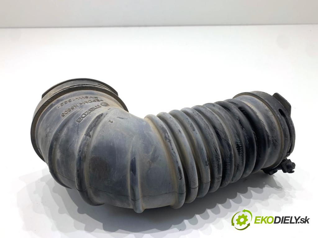 MAZDA CX-9 SUV 2016 184 kW 2.5 T AWD 2488 Rúra vzduchu intercoolera PY8W-13221