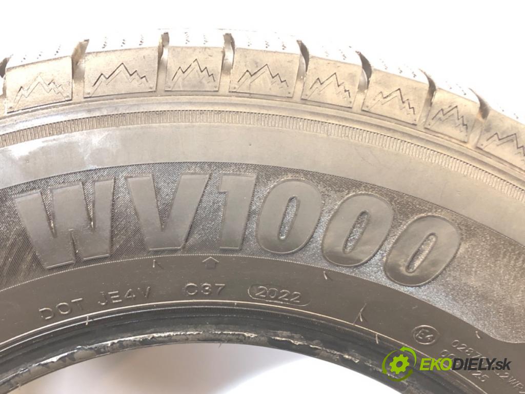 --- ---      PNEUMATIKA: zima 1X 225/70 15" ZEETEX