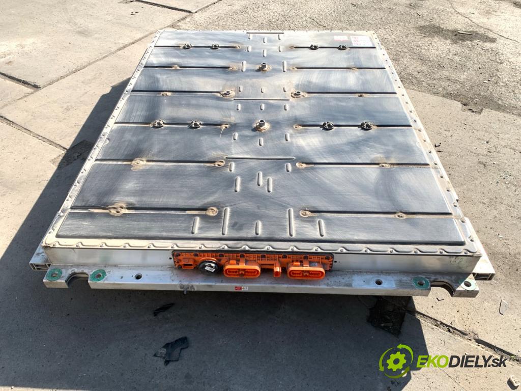 AUDI Q4 SUV 2023 150 kW 40 e-tron  BATERIA HYBRYDA 1EA804842AC 1EA915910AC