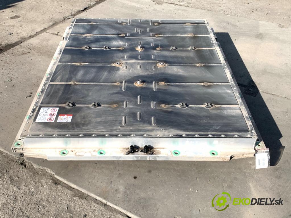 AUDI Q4 SUV 2023 150 kW 40 e-tron  BATERIA HYBRYDA 1EA804842AC 1EA915910AC